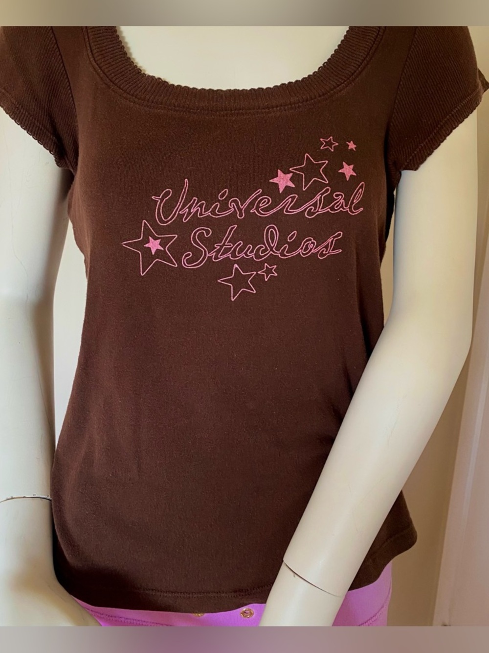 Y2K Brown & Pink Ruffle Trim Tee